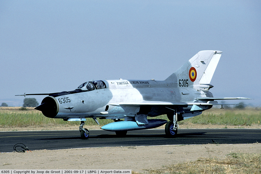 6305, Mikoyan-Gurevich MiG-21MF-75 Lancer C C/N 96006305/0507, The Lancer C is a fighter/fighter bomber upgrade of the venerable MiG-21MF. Unless the Lancer A the C version has an enhanced radar. The sole user is the Romanian Air Force.