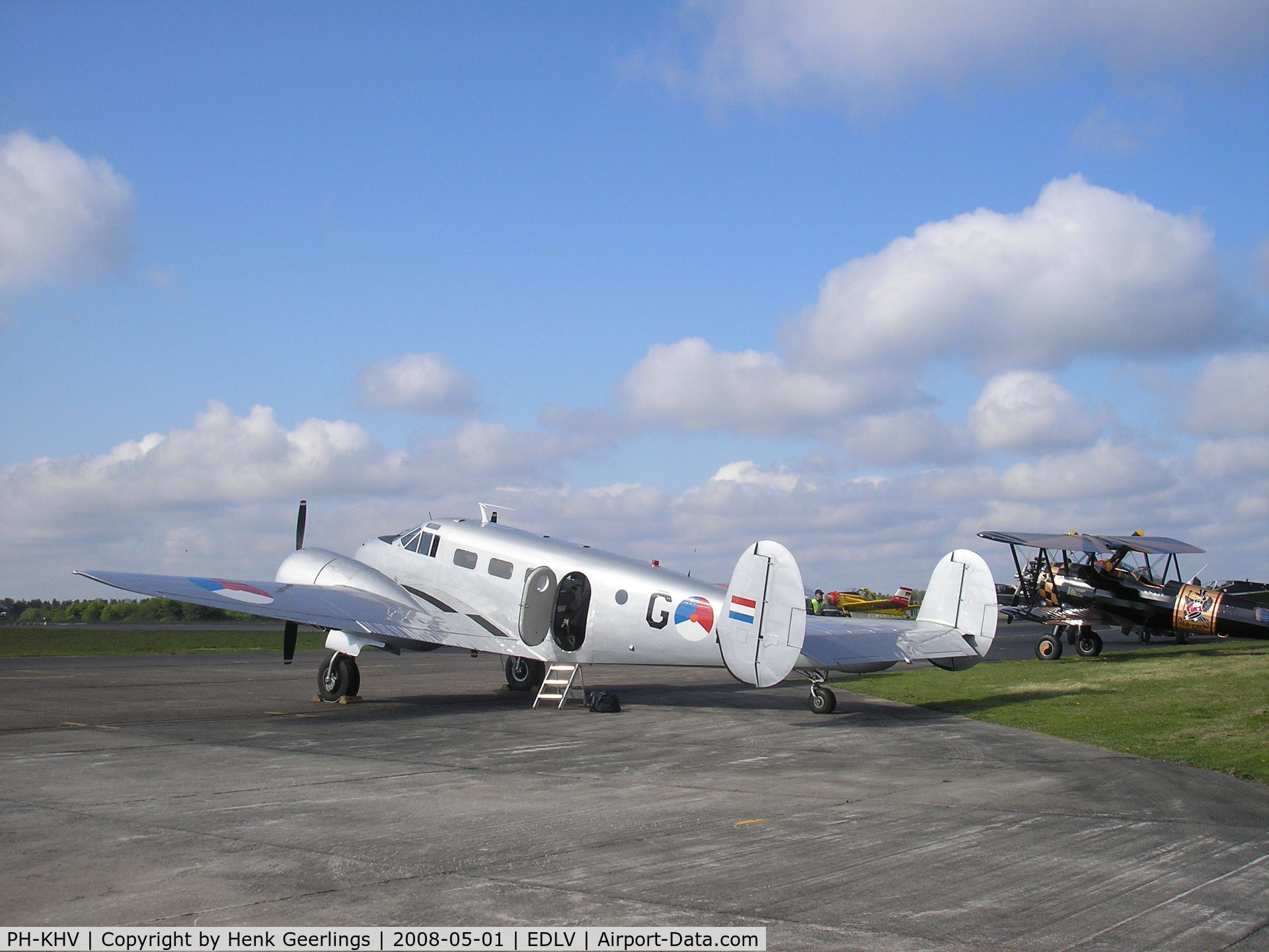 PH-KHV, 1952 Beech Expeditor 3NM (D18S) C/N A-904/CA-254, Airport-Festival Airport Weeze ,  01 may 2008