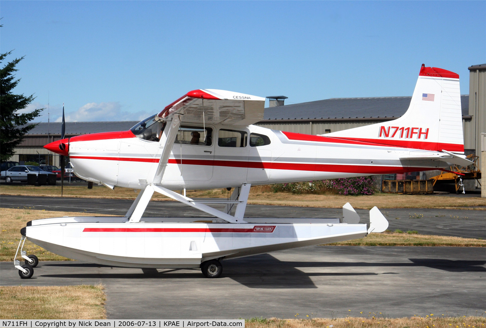 N711FH, Cessna A185F Skywagon 185 C/N 18504014, KPAE