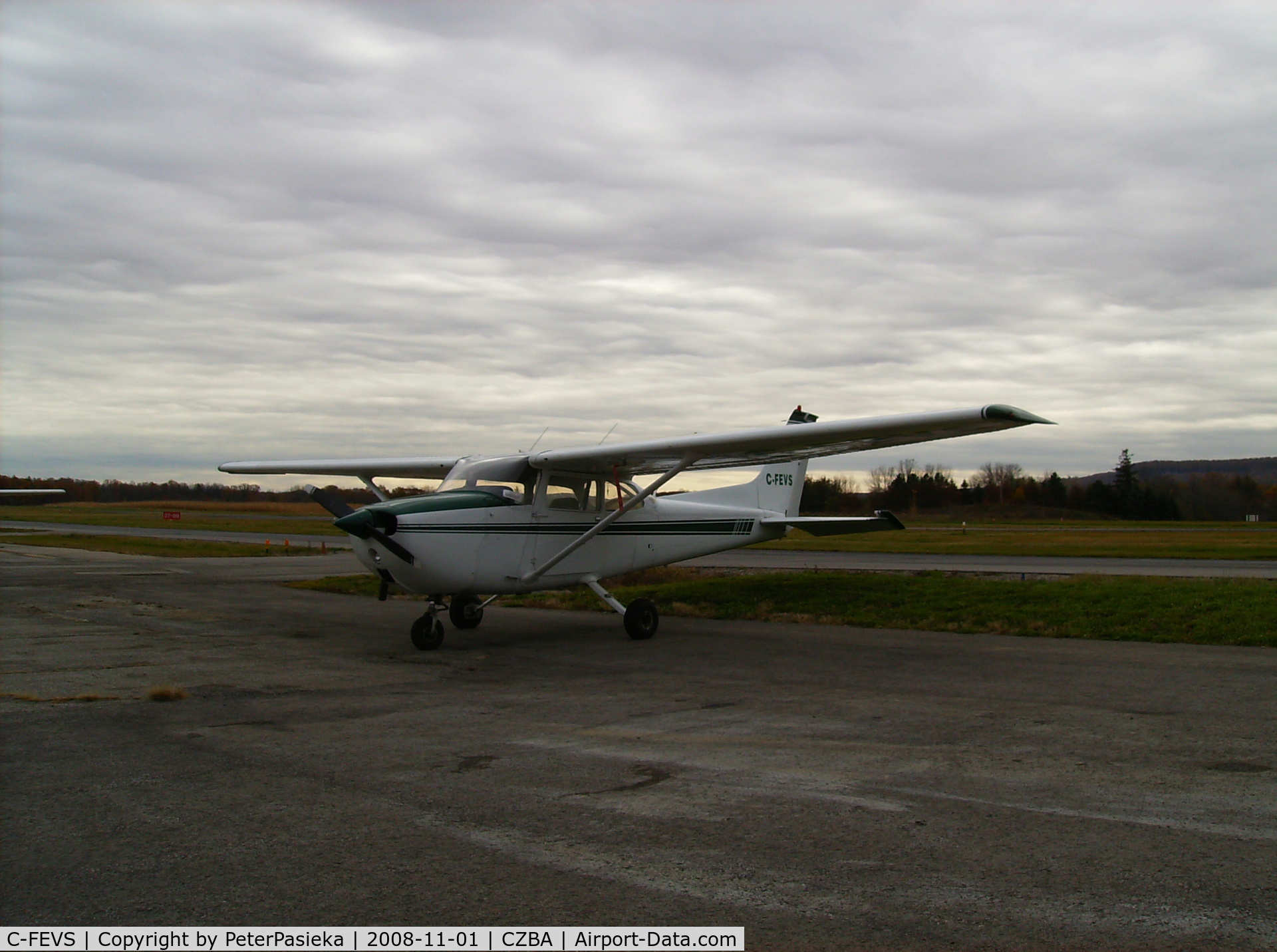 C-FEVS, 1974 Cessna 172M C/N 17262869, Spectrum Airways training aircraft, Burlington Airport, Ontario Canada