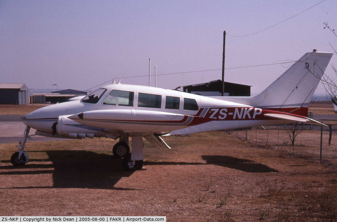 ZS-NKP, Cessna 320A Skyknight C/N 320A-0039, Krugersdorp South Africa