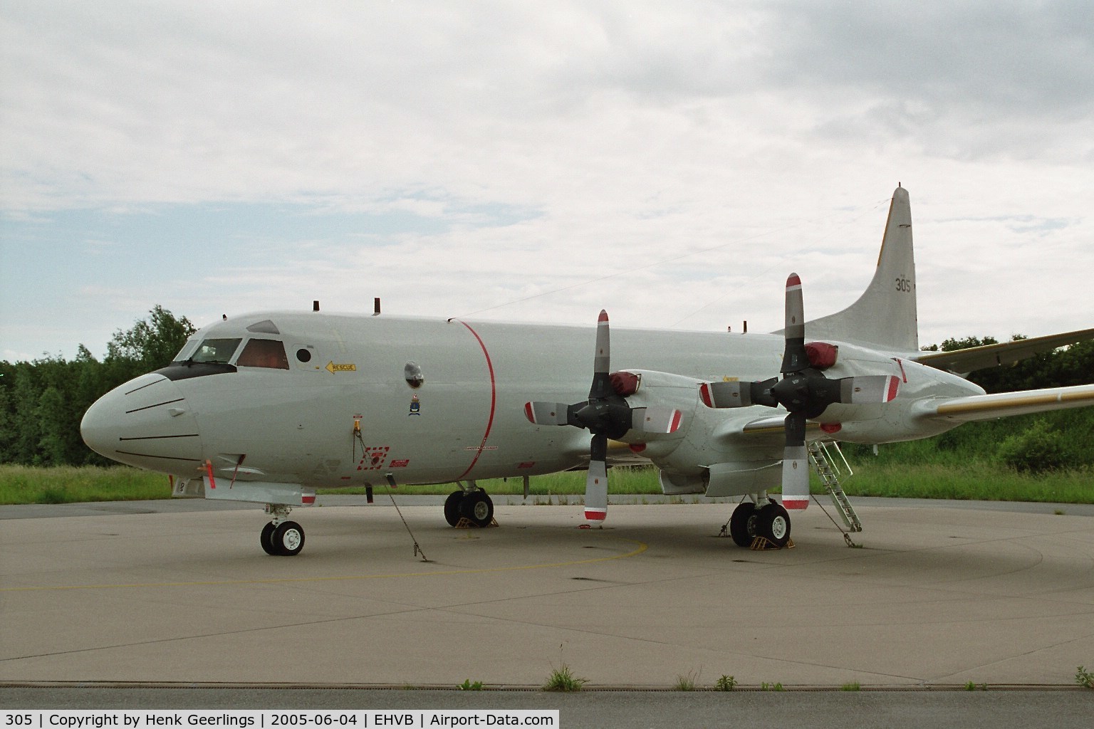 305, 1982 Lockheed P-3C Orion C/N 285A-5754, Valkenburg Naval Air Base , closing of Base, june 2005