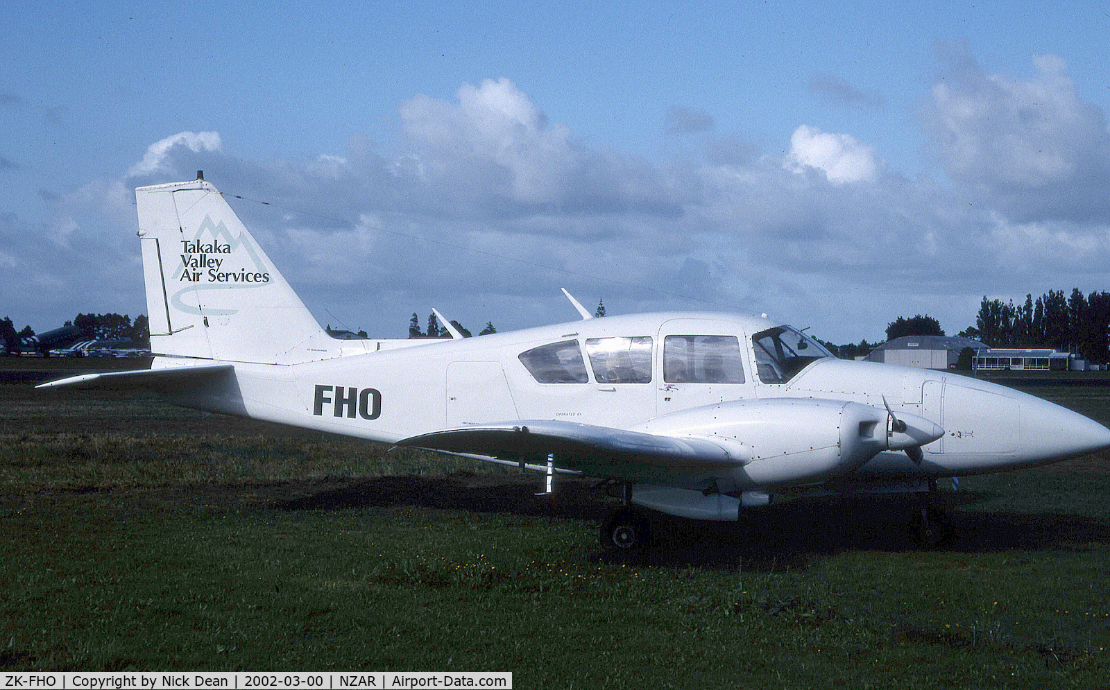 ZK-FHO, Piper PA-23-250 Aztec C/N 27-4585, .