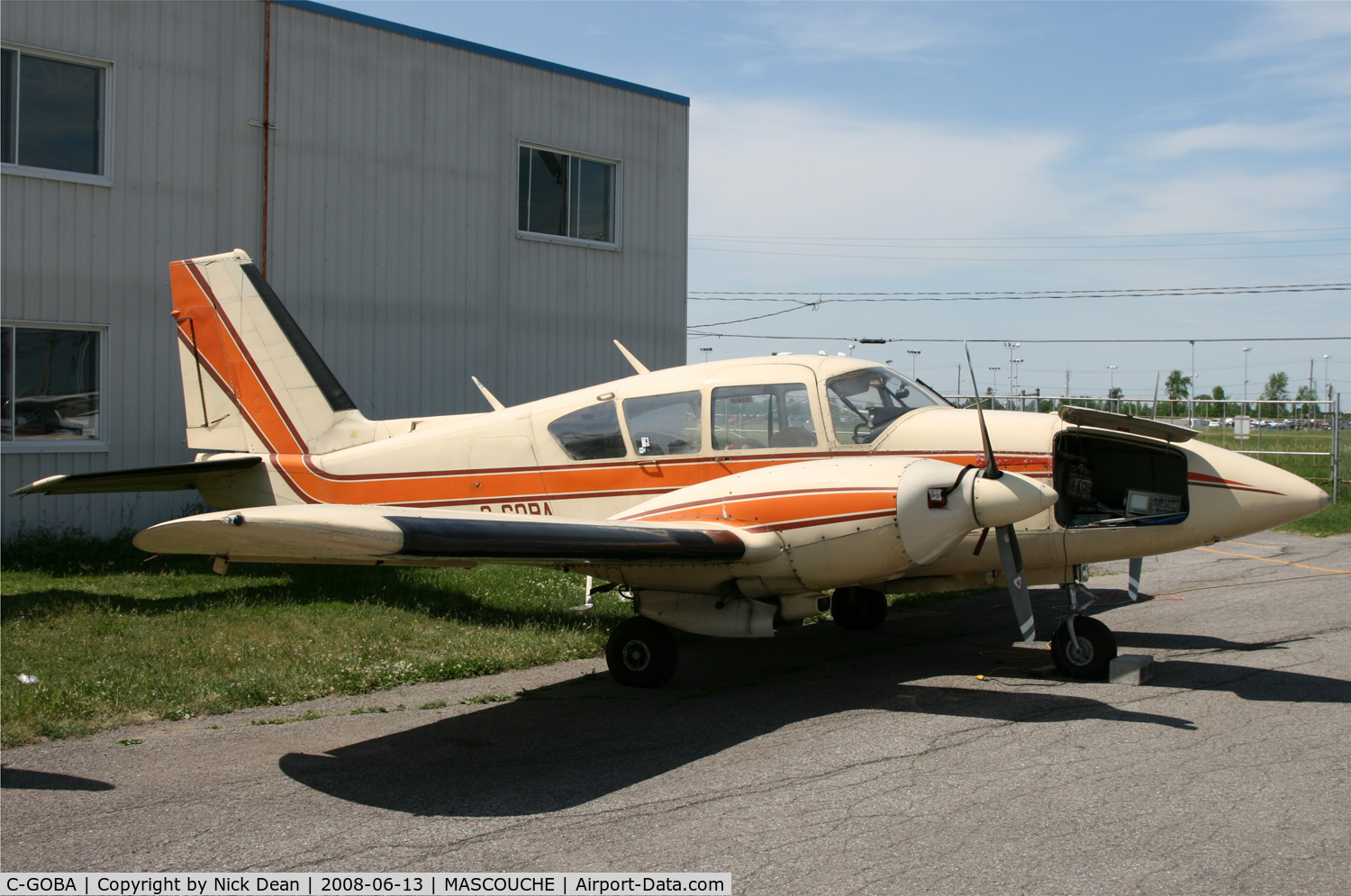 C-GOBA, 1974 Piper PA-23-250 C/N 27-7405315, /