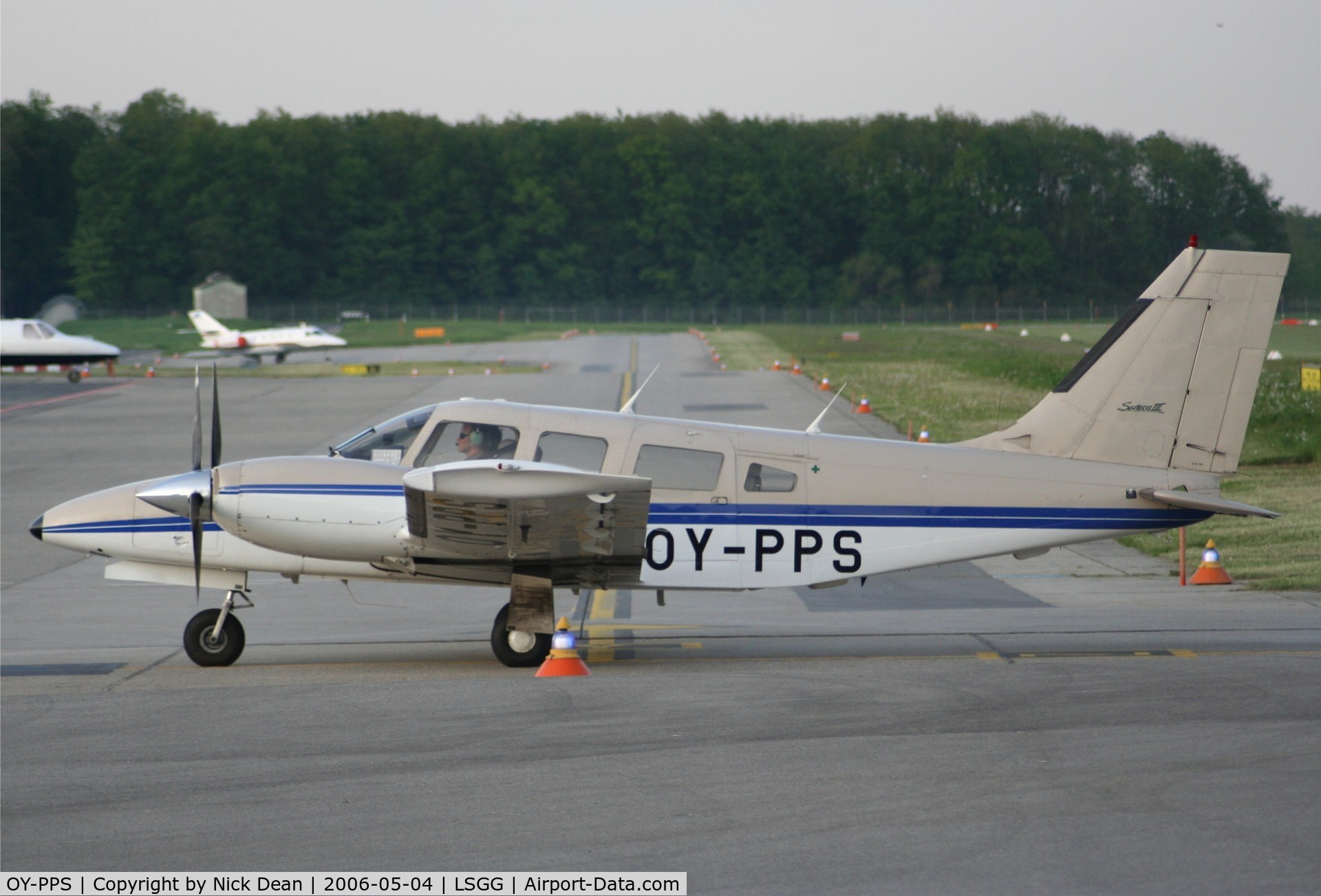 OY-PPS, 1987 Piper PA-34-220T Seneca III C/N 34-33021, /