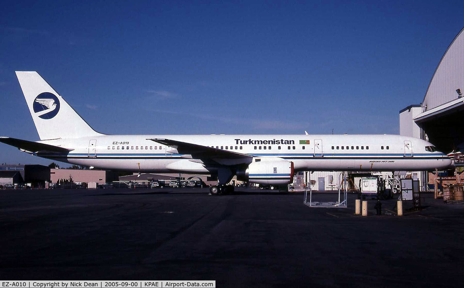 EZ-A010, 1991 Boeing 757-23A C/N 25345, /