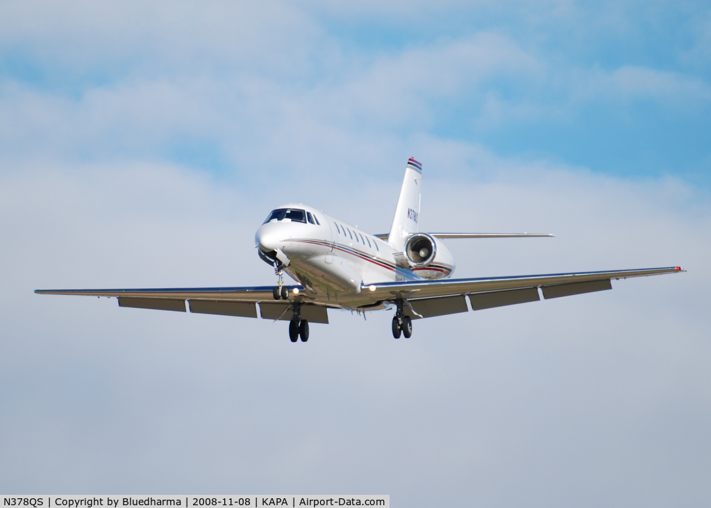 N378QS, 2006 Cessna 680 Citation Sovereign C/N 680-0103, On final approach to 17L.