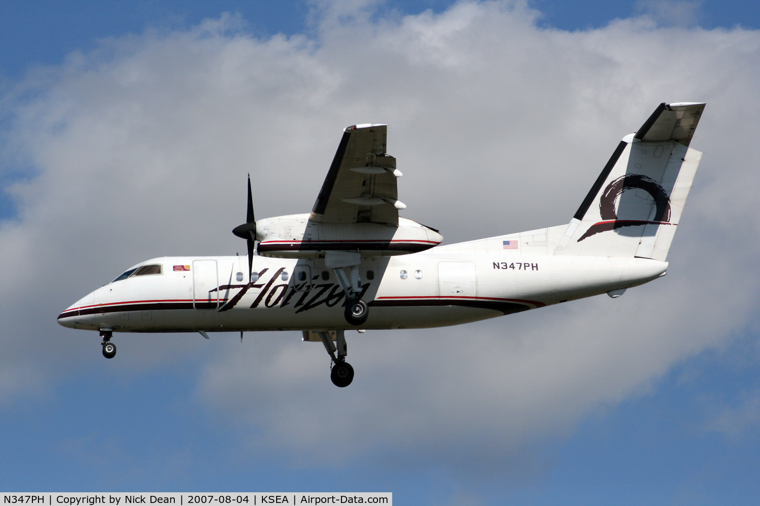 N347PH, 1997 De Havilland Canada DHC-8-202 Dash 8 C/N 480, /