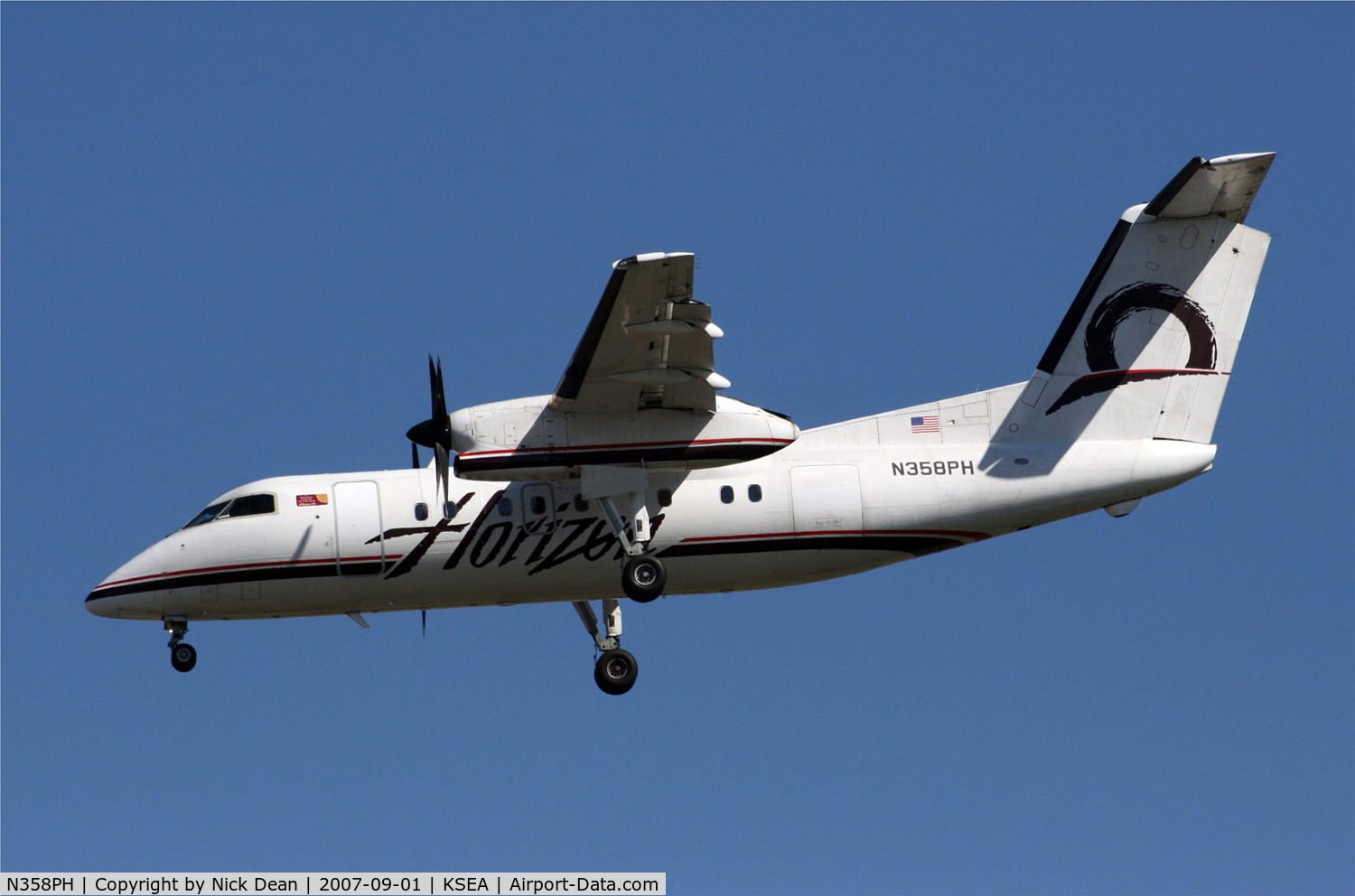 N358PH, 1998 De Havilland Canada DHC-8-202 Dash 8 C/N 506, /