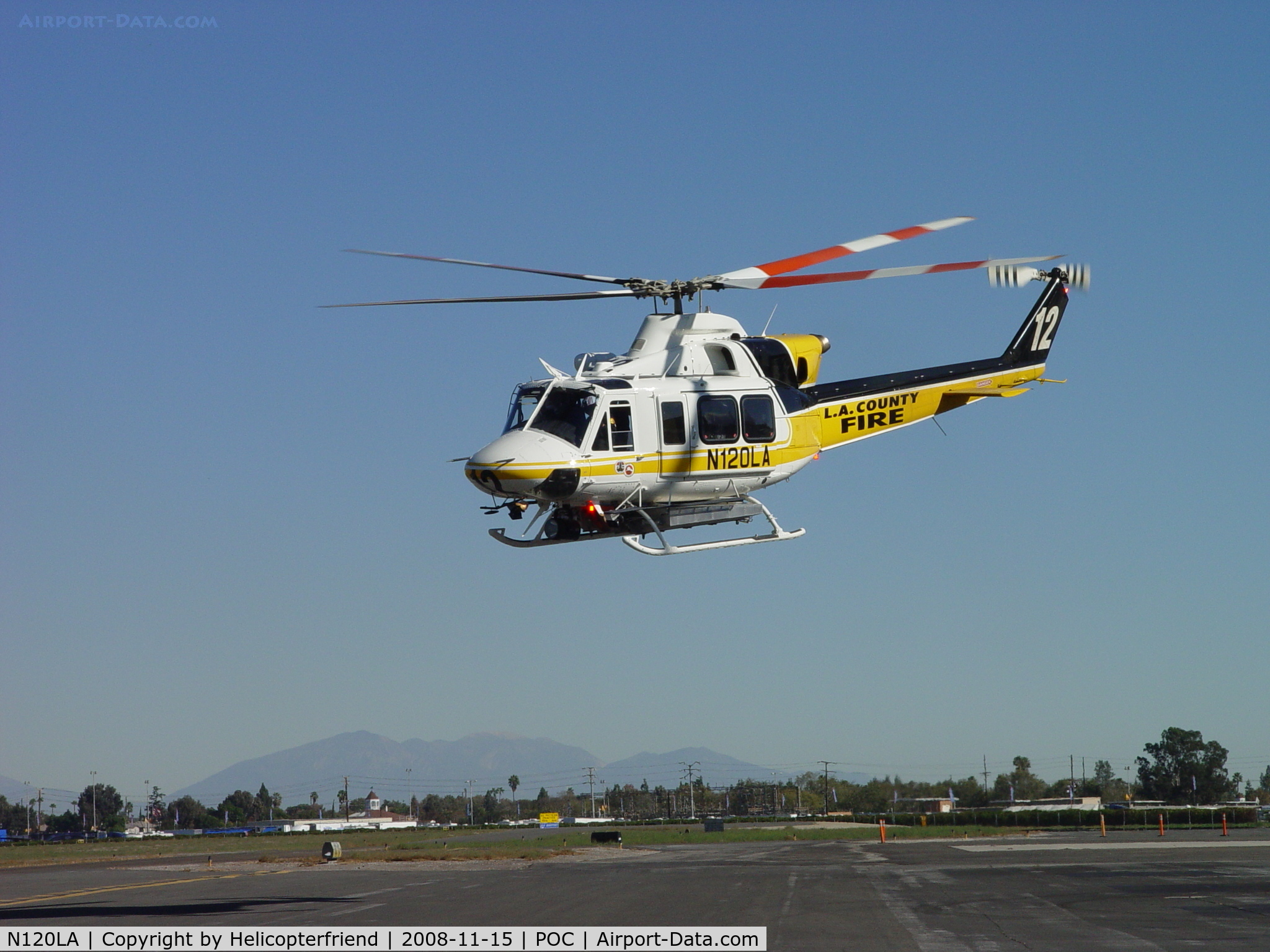 N120LA, 2007 Bell 412EP C/N 36455, Turning westbound for departure