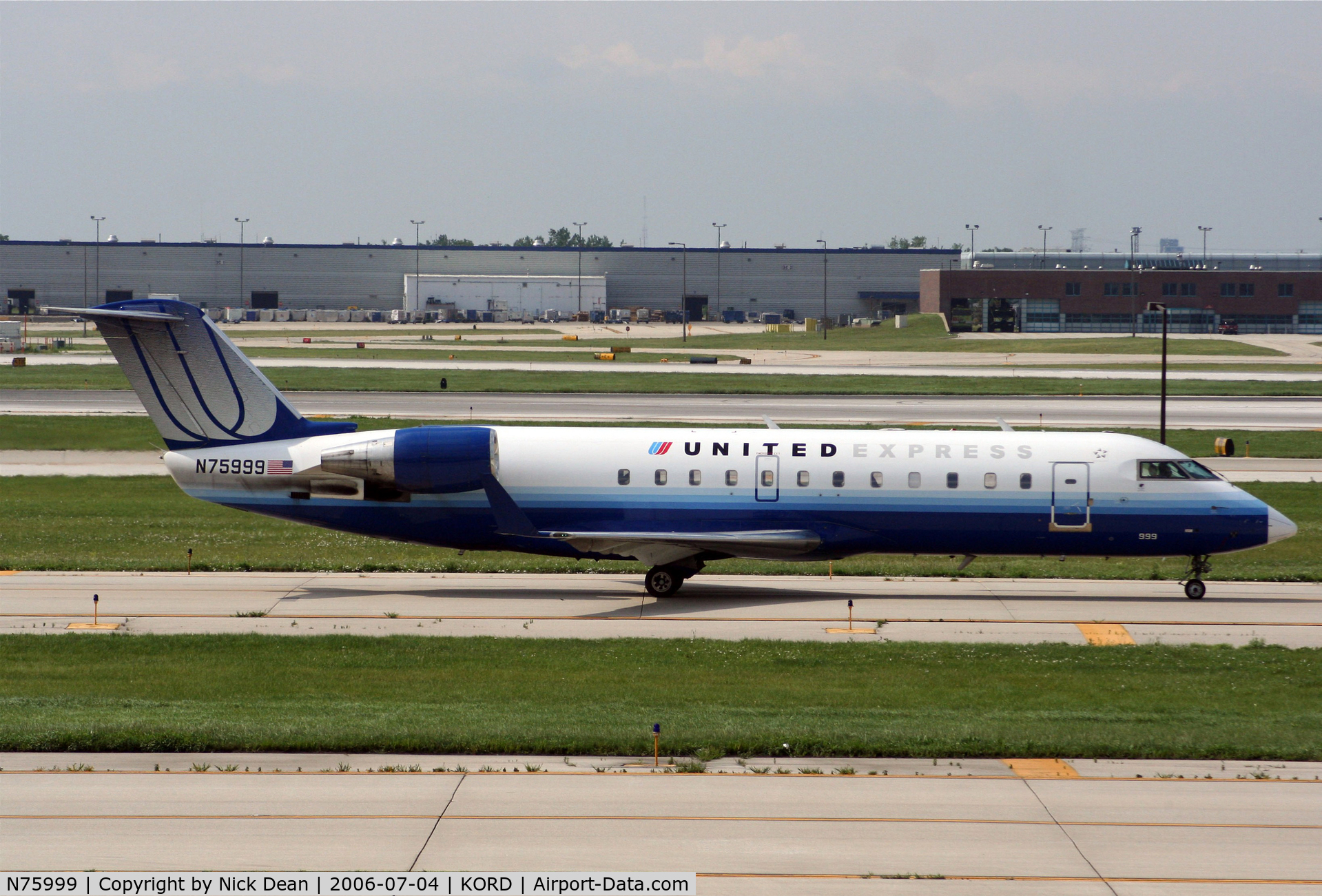N75999, 2001 Bombardier CRJ-200ER (CL-600-2B19) C/N 7471, /