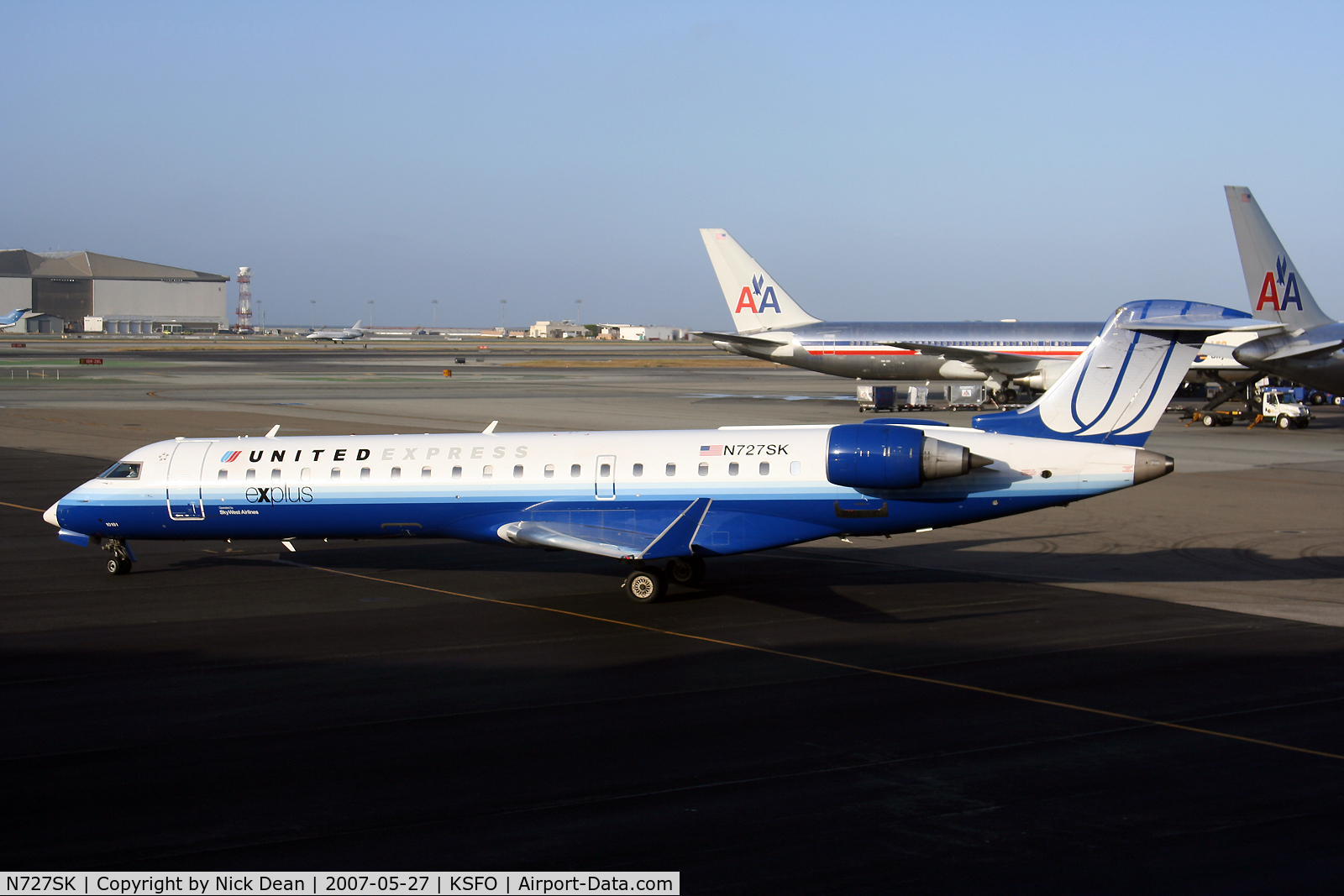 N727SK, 2005 Bombardier CRJ-701ER (CL-600-2C10) Regional Jet C/N 10191, /