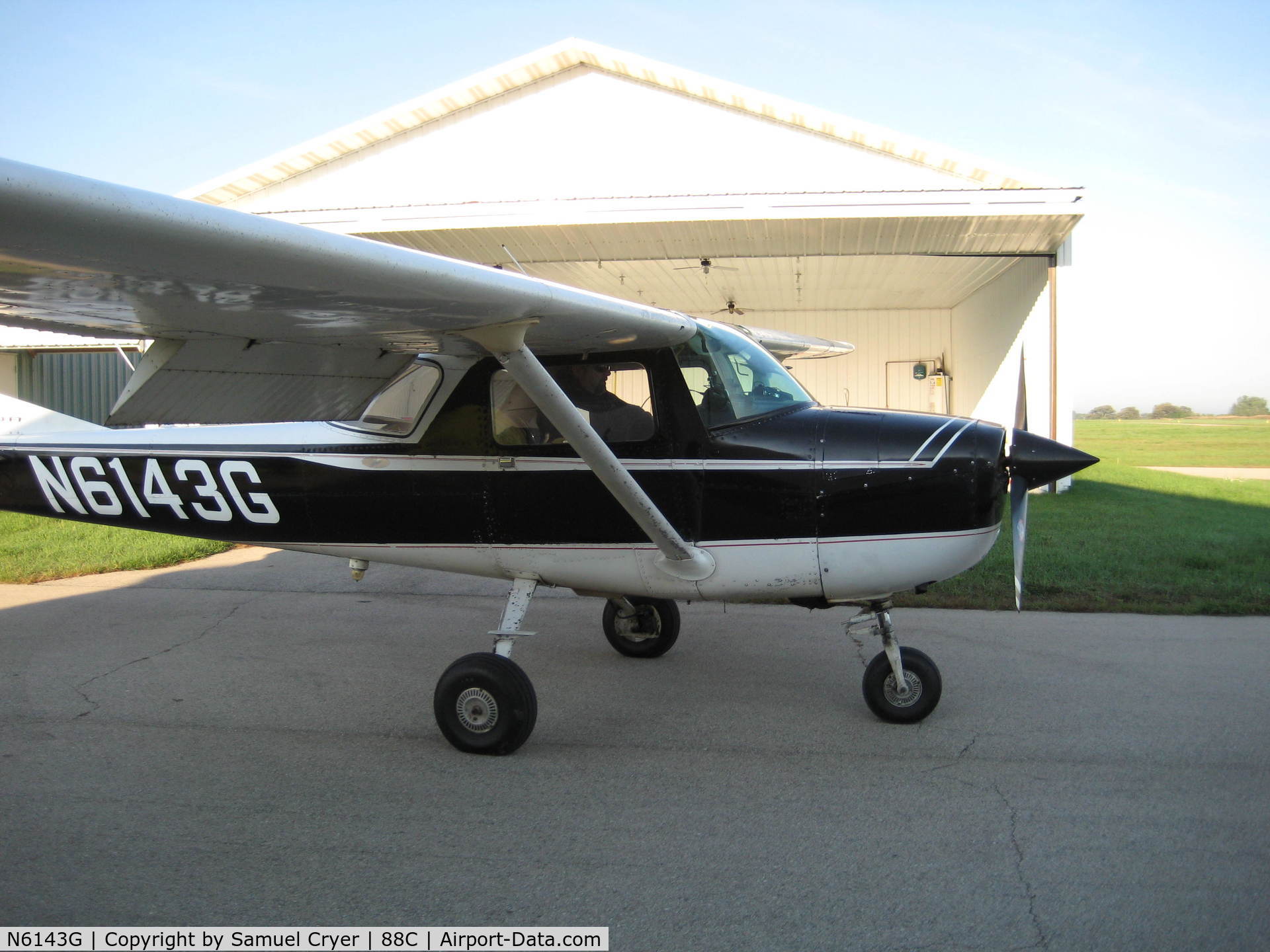 N6143G, 1969 Cessna 150K C/N 15071643, Getting ready to take off...............