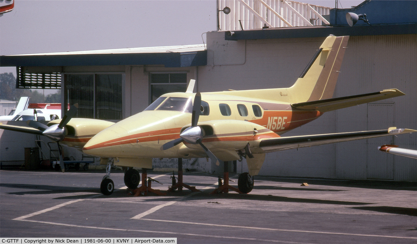 C-GTTF, 1977 Beech B-60 Duke C/N P-413, As it was in 1981 as N5BE on jacks at KVNY