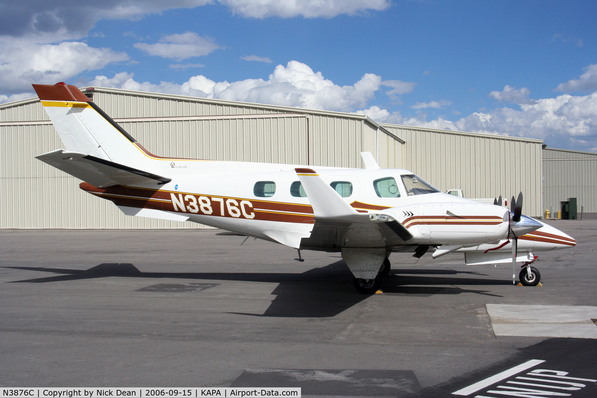 N3876C, 1979 Beech B-60 Duke C/N P-513, /