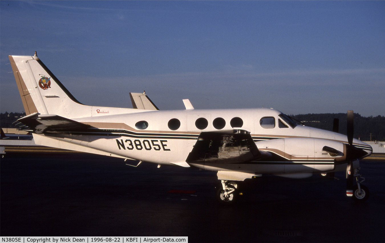 N3805E, 1981 Beech C90 King Air C/N LJ-943, KBFI