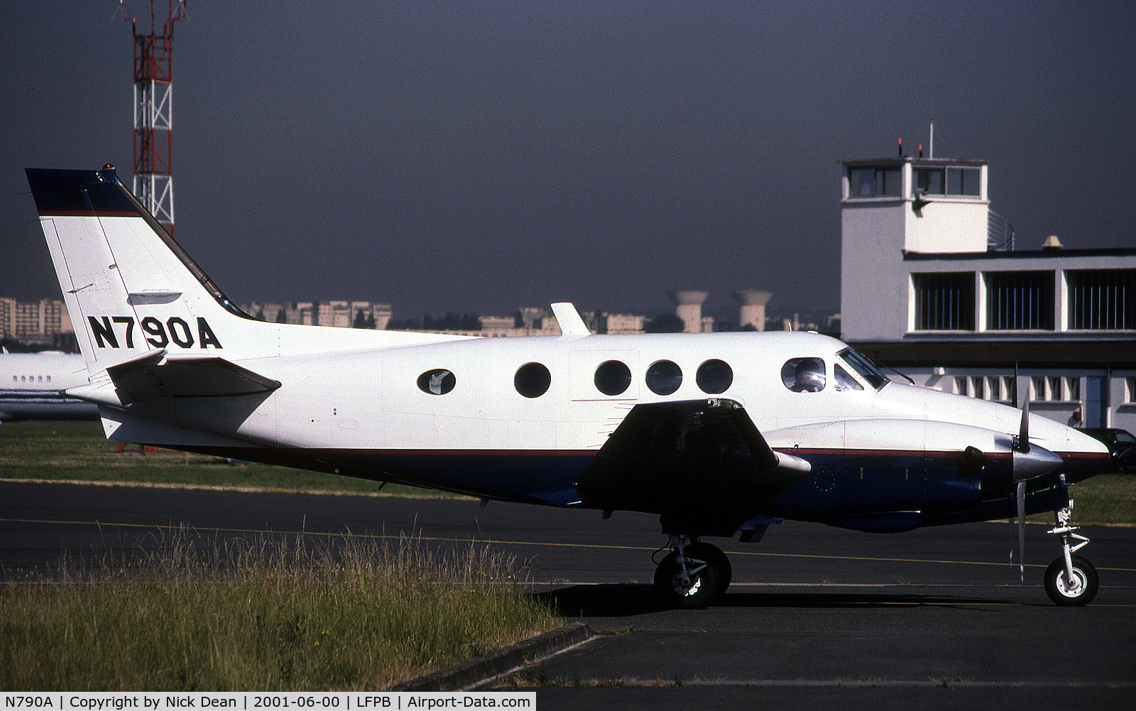 N790A, 1982 Beech C90 King Air C/N LJ-1016, -