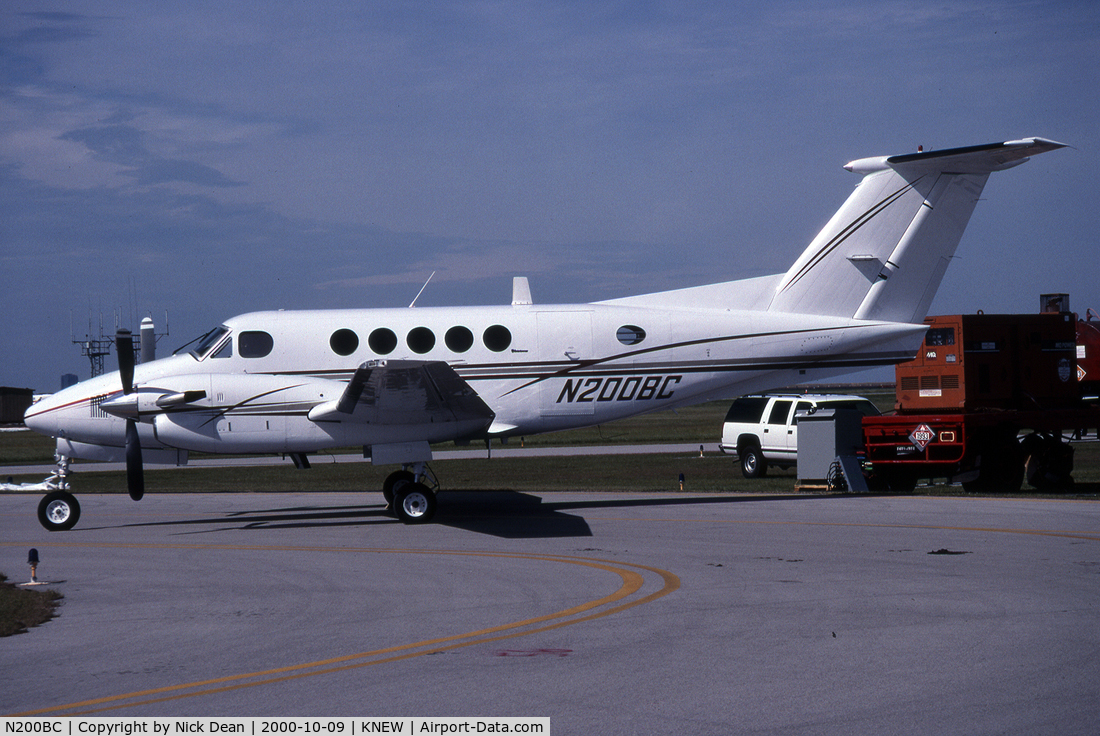 N200BC, 1975 Beech 200 Super King Air C/N BB-55, /