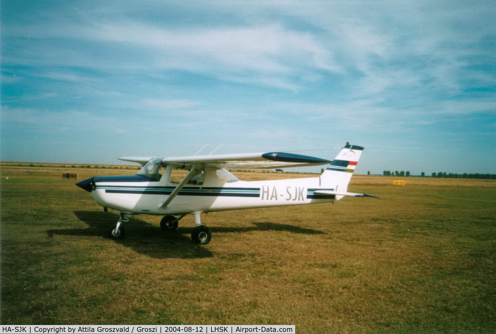 HA-SJK, 1981 Cessna 152 C/N 15284860, Siófok-Kiliti Airport, LHSK