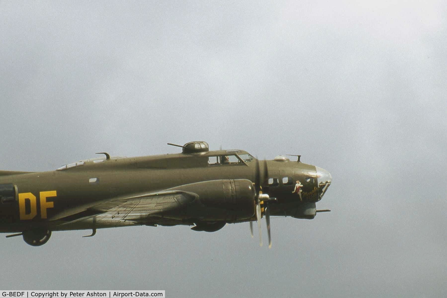 G-BEDF, 1944 Boeing B-17G Flying Fortress C/N 8693, Old Warden, Bedfordshire, England. August 1993