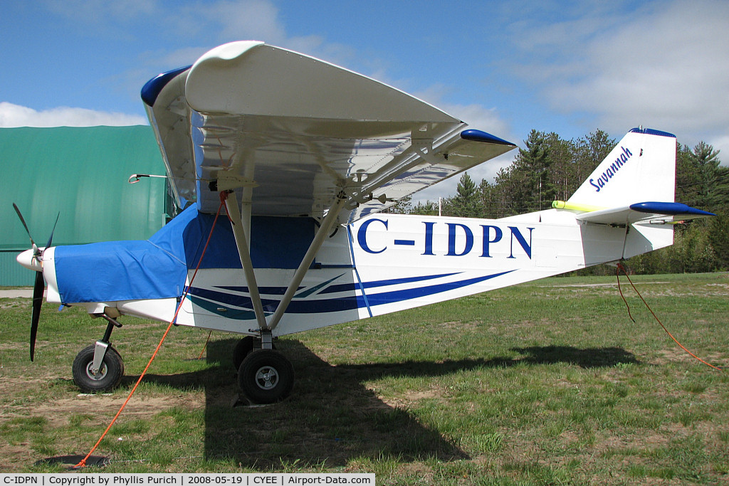 C-IDPN, 2005 ICP MXP-740 Savannah C/N 04-05-51-284, This advanced ultra-light looks amazing in the sunshine on this beautiful day.