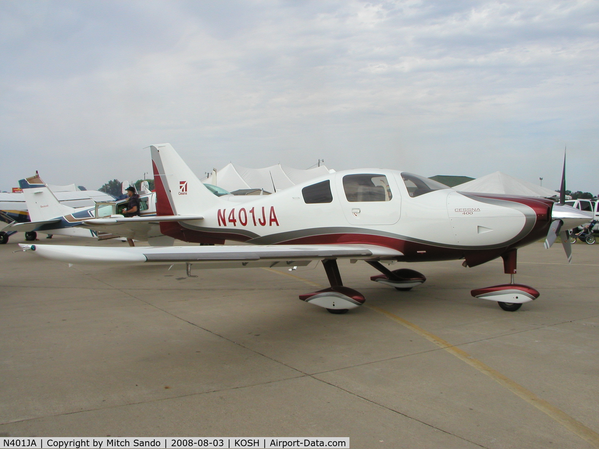 N401JA, 2008 Cessna LC41-550FG C/N 411031, EAA AirVenture 2008.