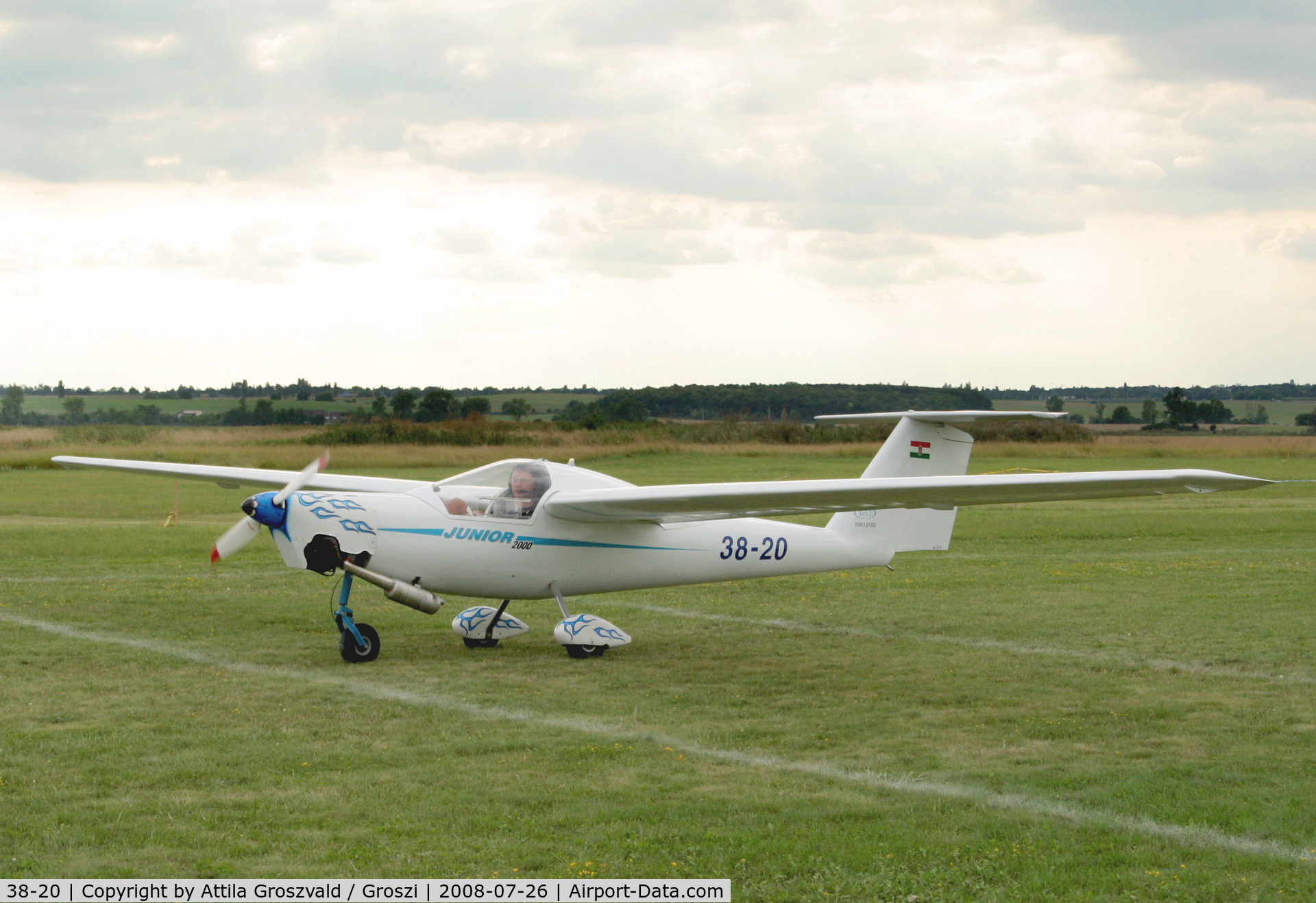 38-20, TeST TST-9 Junior 2000 C/N 09010100, Balatonfökajár / Veszprém / UL-Airport - UL. trike national cup.