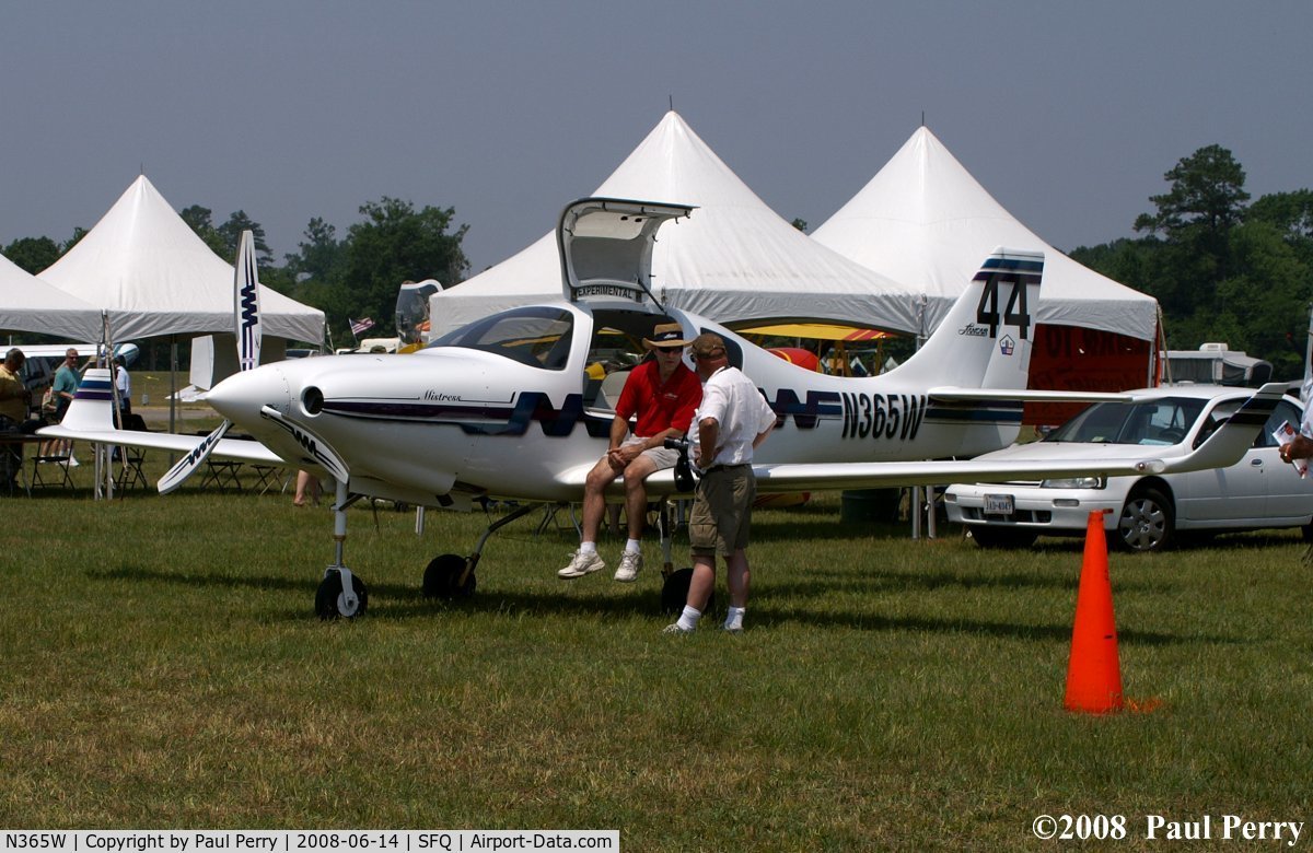N365W, 1998 Lancair IV-P C/N 002, Parked on the wing of 