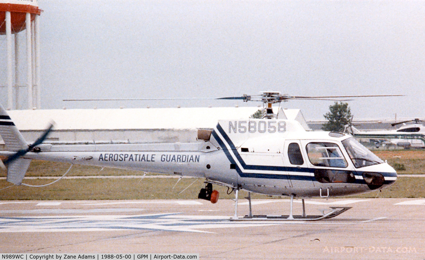 N989WC, Aerospatiale AS-350B Ecureuil C/N 1923, Registered as N58058 at Eurocopter - Grand Prairie, TX