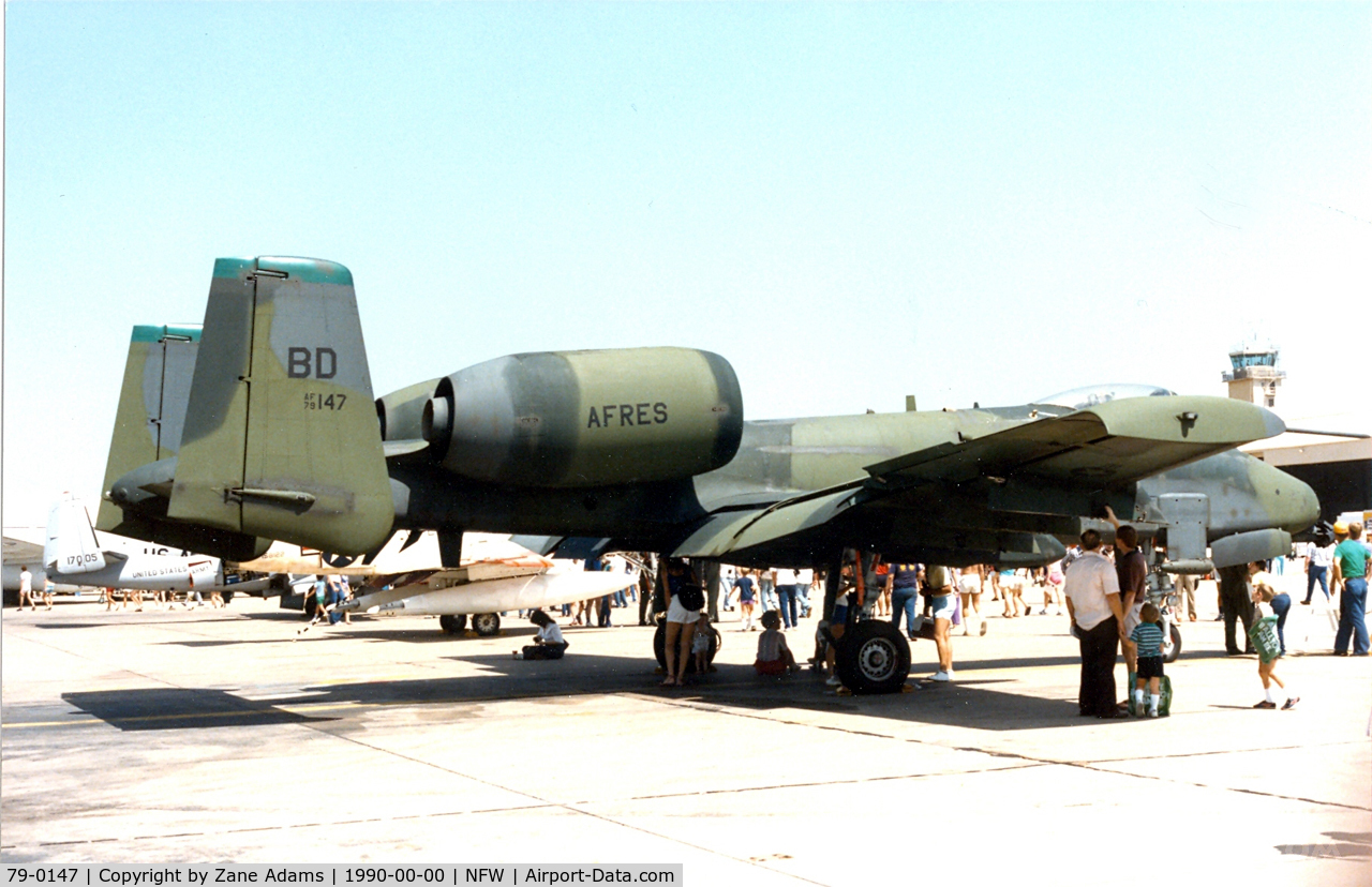 79-0147, 1979 Fairchild Republic A-10A Thunderbolt II C/N A10-0411, USAF A-10 at the 1990 Carswell AFB Airshow