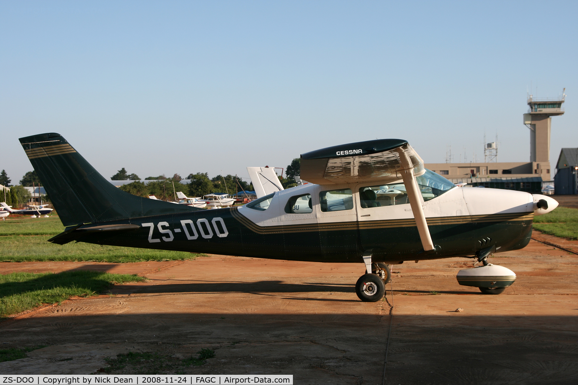 ZS-DOO, 1963 Cessna 210-5 (205) C/N 205-0330, FAGC
