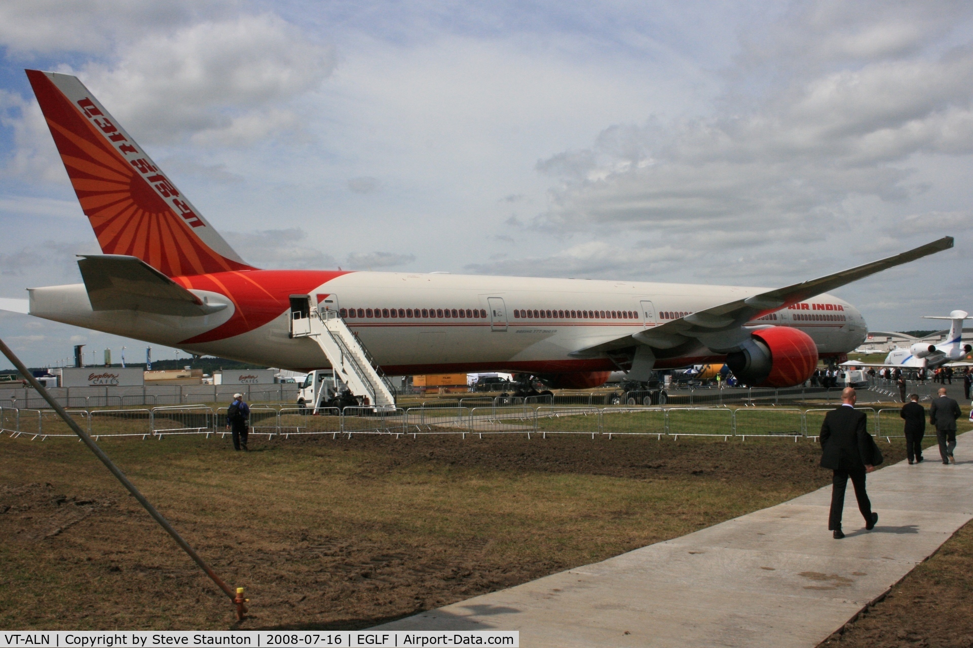 VT-ALN, 2008 Boeing 777-337/ER C/N 36312, Taken at Farnborough Airshow on the Wednesday trade day, 16th July 2009