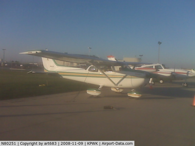 N80251, 1975 Cessna 172M C/N 17266477, Beautiful day in Chicago