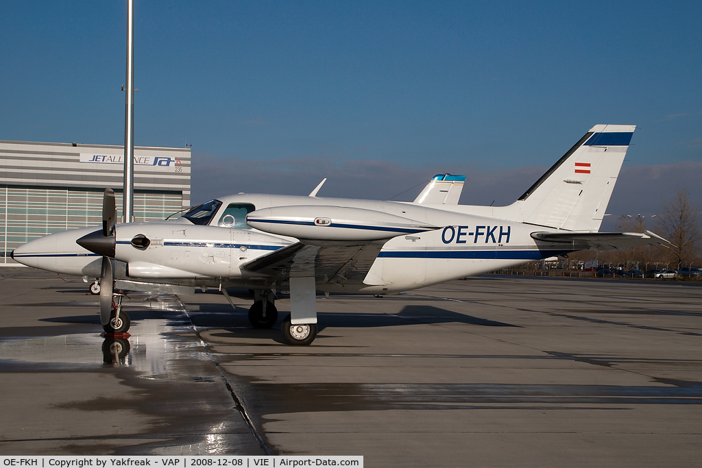 OE-FKH, Piper PA-31T1 C/N 31T-8104029, Piper 31 Cheyenne