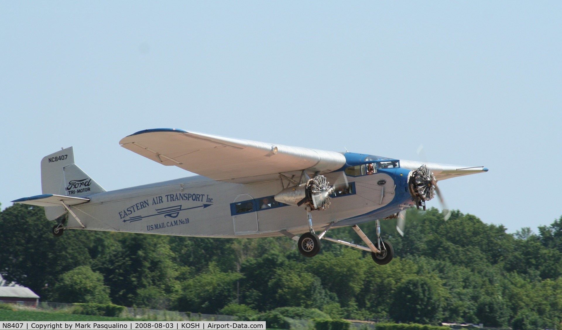 N8407, 1929 Ford 4-AT-E Tri-Motor C/N 69, Ford 4-AT-E