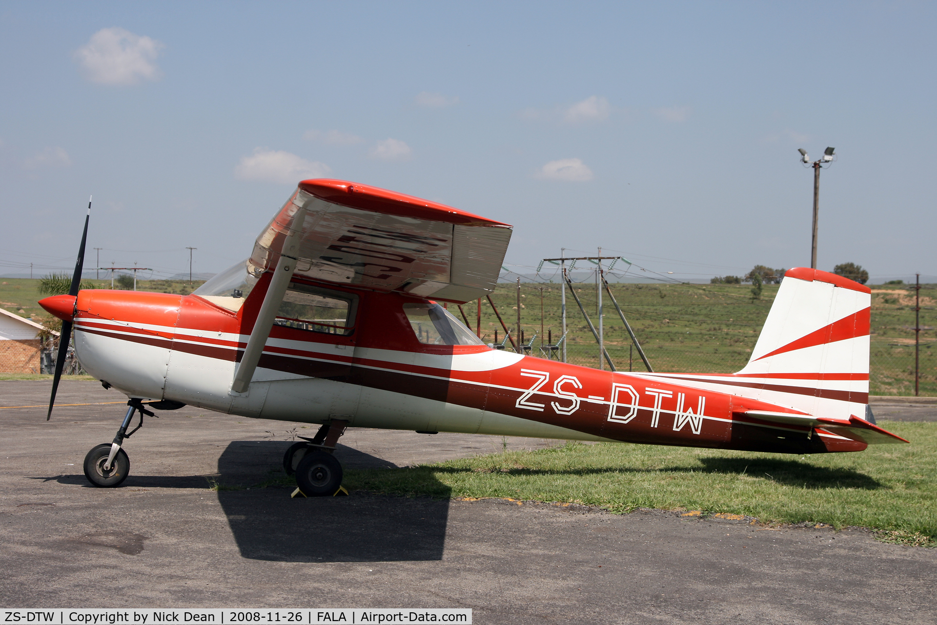 ZS-DTW, Cessna 150D C/N 15060454, FALA