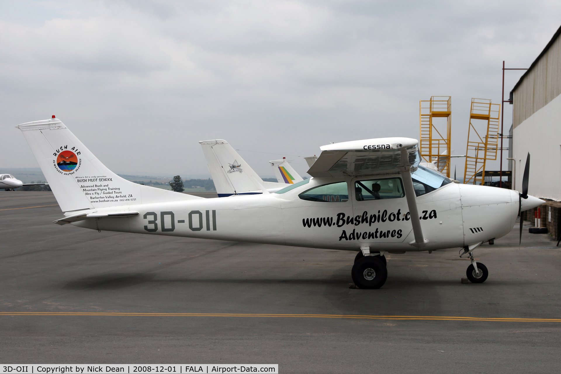 3D-OII, Cessna 182 Skylane C/N 18260268, FALA