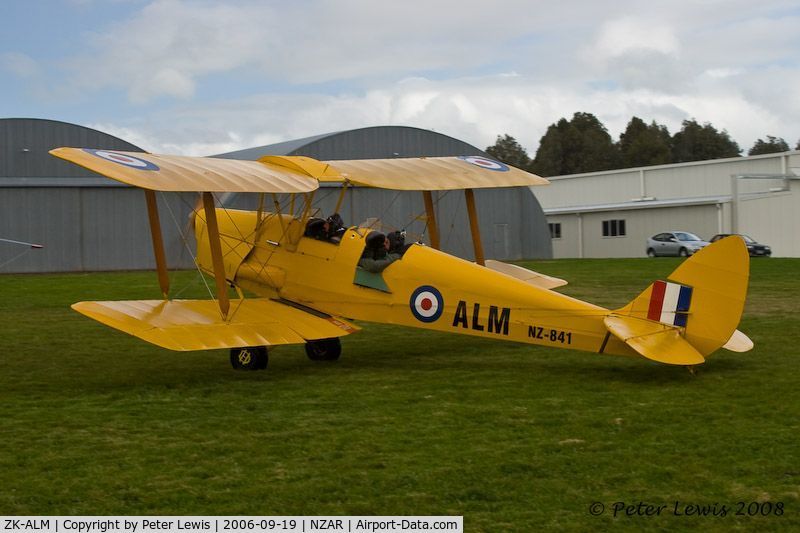 ZK-ALM, 1941 De Havilland New Zealand DH-82A Tiger Moth C/N DHNZ91, J L & I M King, D W Ives, T S Newland & E F Doherty, Auckland