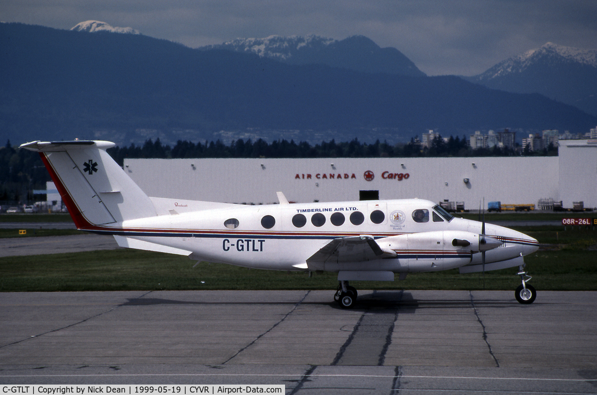 C-GTLT, 1983 Beech B200 King Air King Air C/N BB-1126, CYVR (Now registered C-FSKX formerly C-GTLT of Timberline Air and C-GWXH of Westex Airlines)