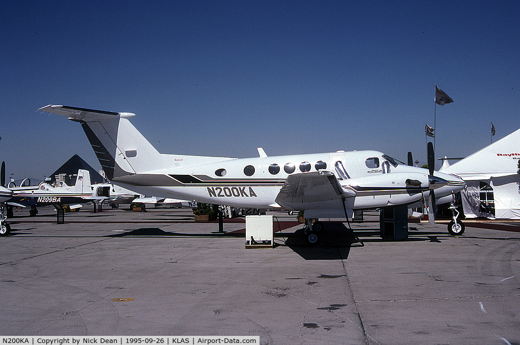 N200KA, 1993 Beech B200 King Air C/N BB-1449, KLAS