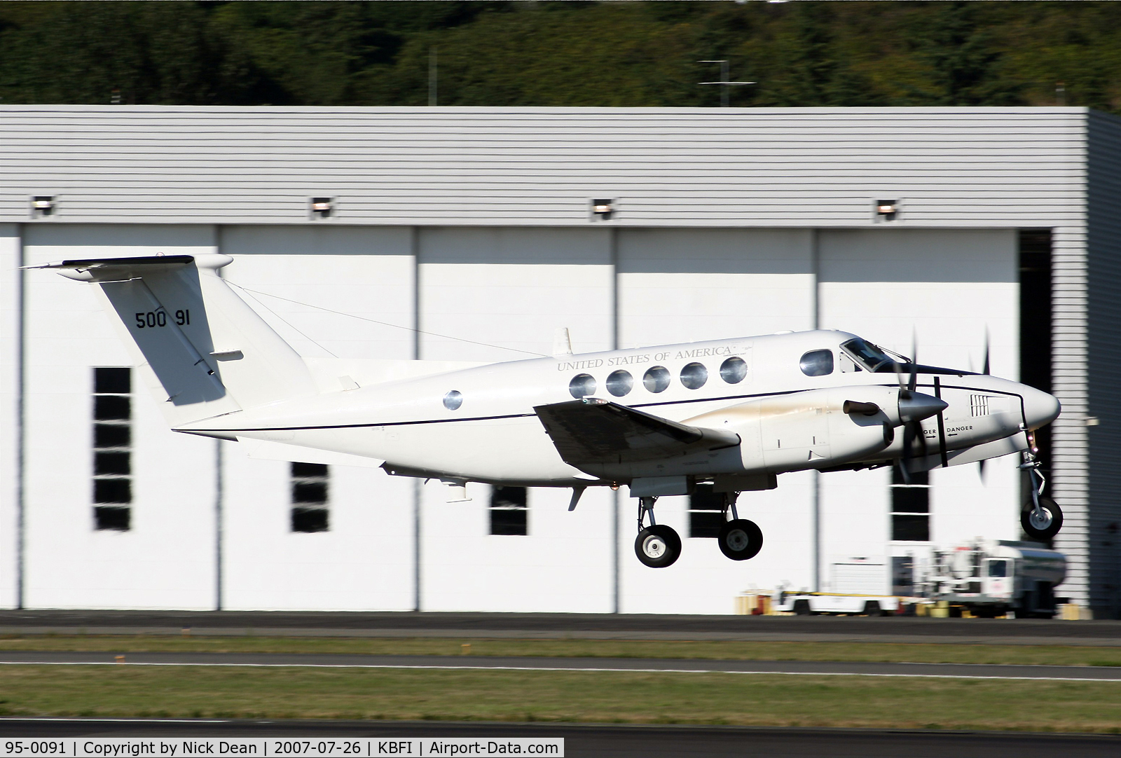 95-0091, 1995 Beechcraft C-12V Huron C/N BW-019, KBFI