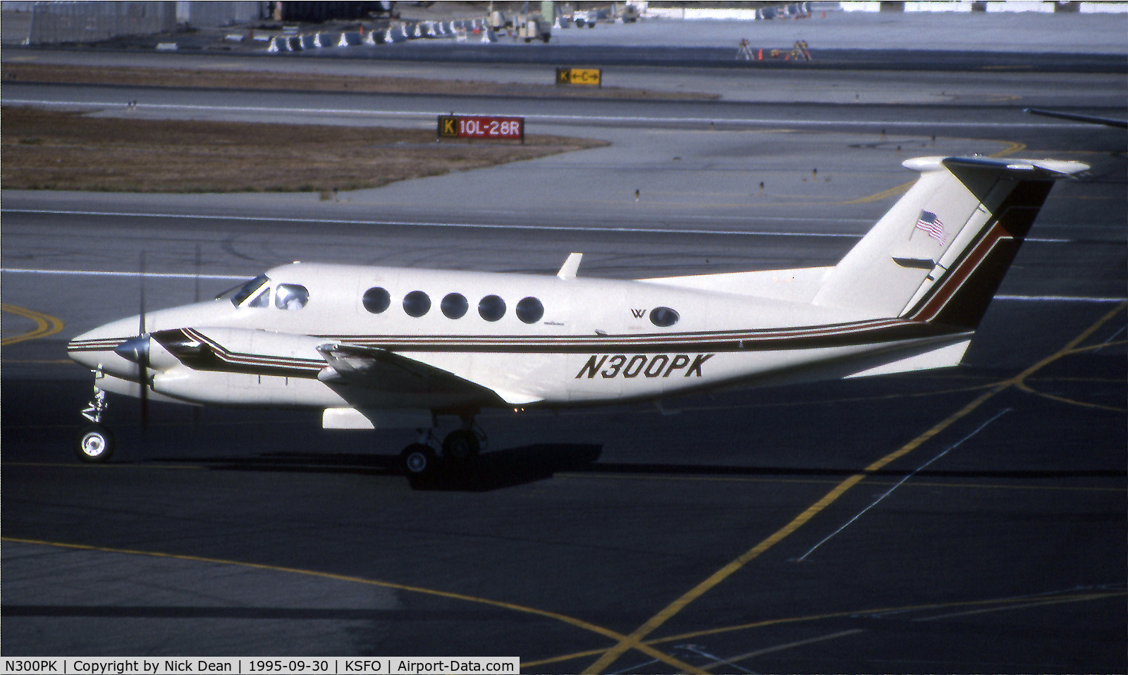 N300PK, 1984 Beechcraft King Air 300 C/N FA-8, KSFO (Currently registered N52LP)