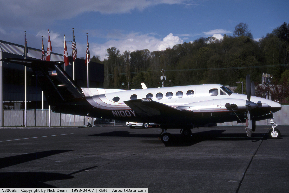 N300SE, 1985 Beech 300 C/N FA-68, KBFI (Seen here as N100Y but currently registered N300SE)