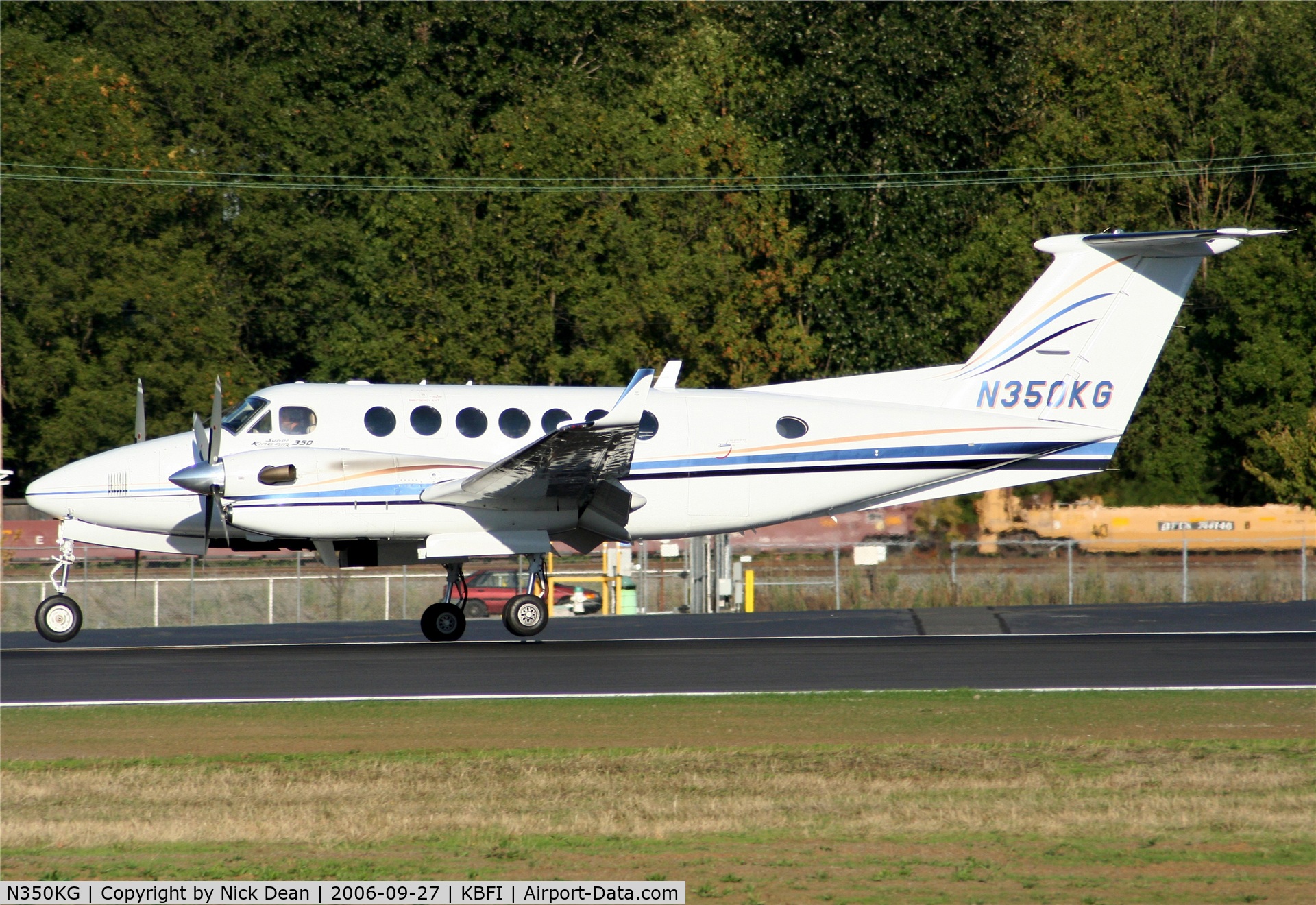 N350KG, 1997 Beechcraft King Air 350B C/N FL-156, KBFI (Currently registered N769BJ)