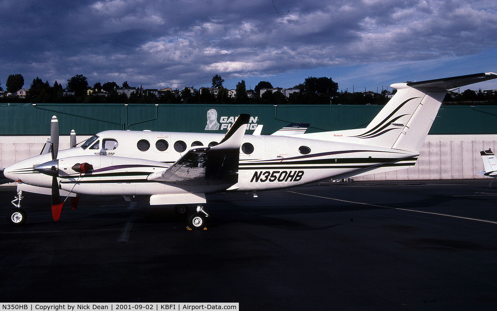 N350HB, 1999 Beechcraft 350 King Air (B300) C/N FL-271, KBFI (Currently registered N992MA)