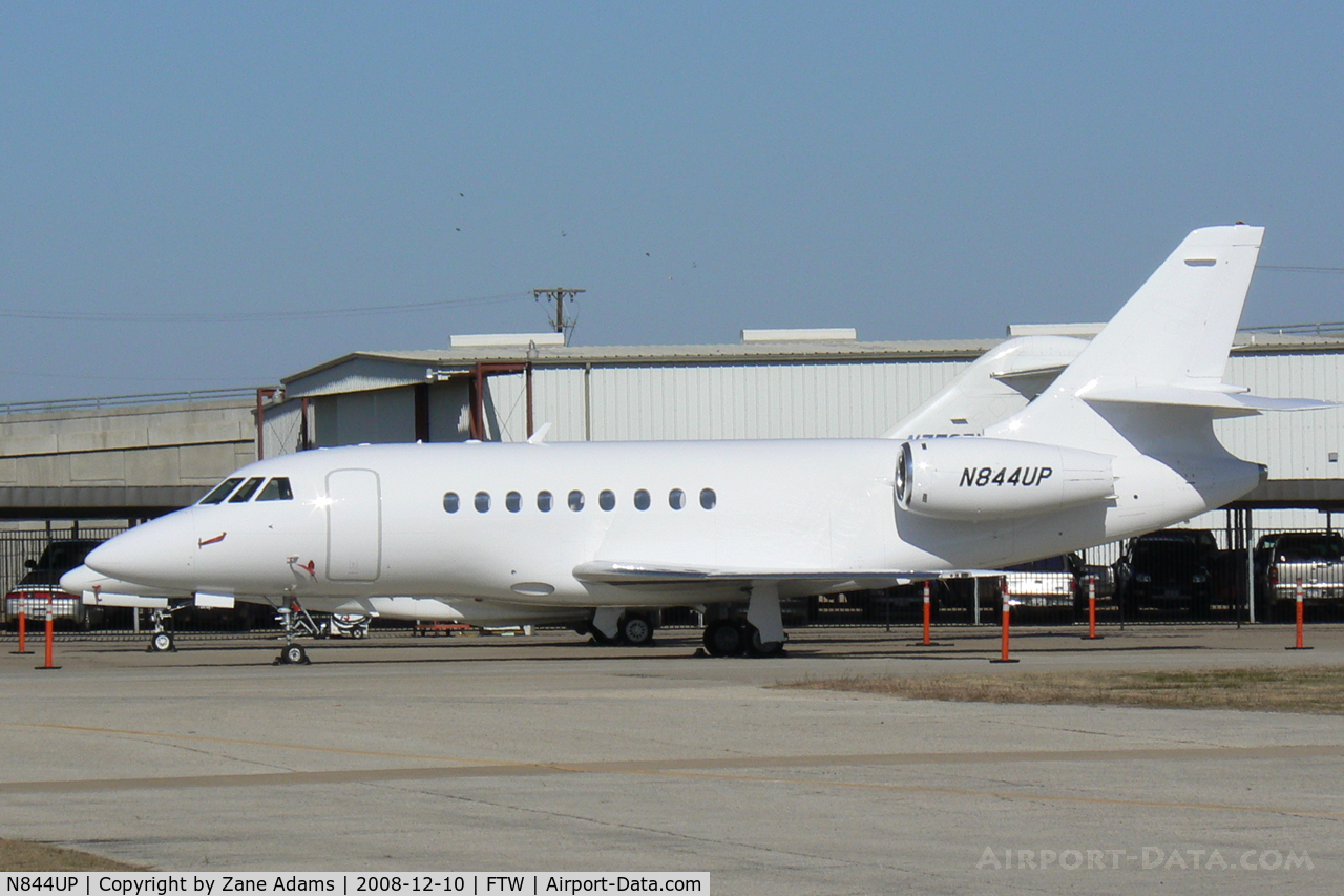 N844UP, 2001 Dassault Falcon 2000 C/N 156, At Meacham Field - Union Pacific Railroad (Named after their Last Steam Locomotive) 