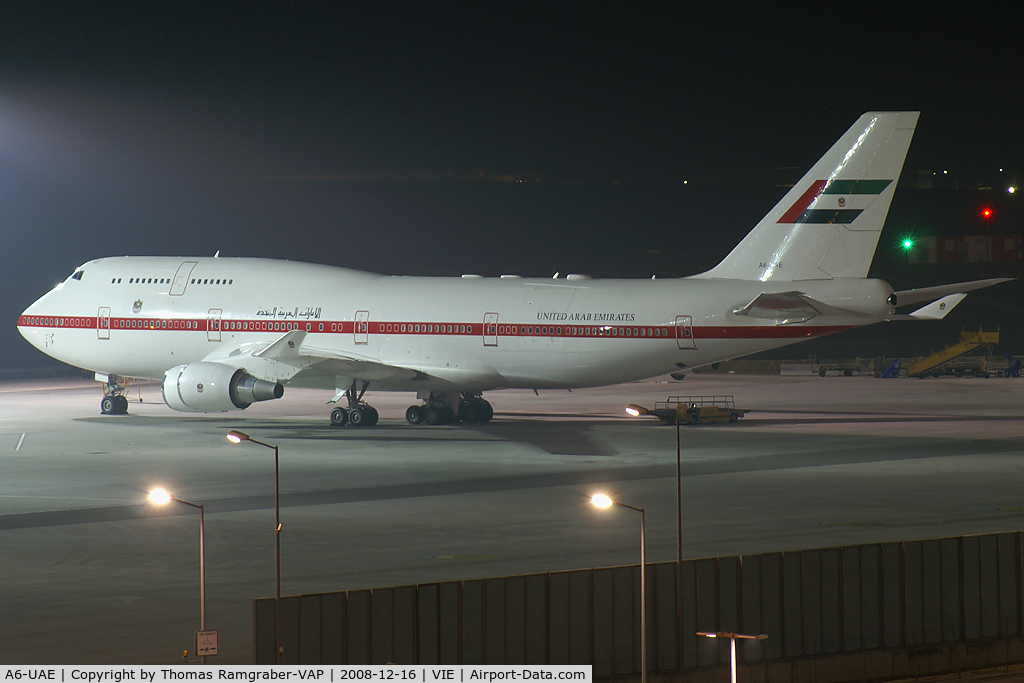 A6-UAE, 1999 Boeing 747-48EM C/N 28551, UAE - Royal Flight Boeing 747-400