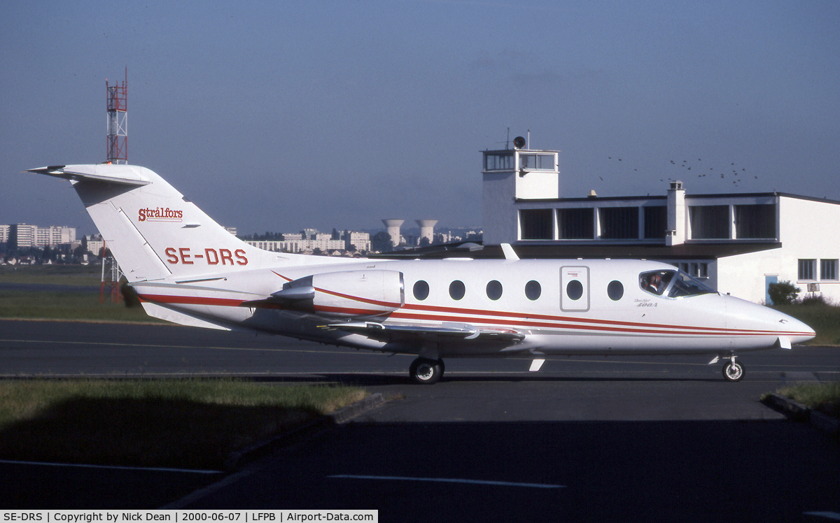 SE-DRS, 1991 Beechcraft 400A Beechjet C/N RK-37, LFPB (Seen here as SE-DRS was previously N8014Q)