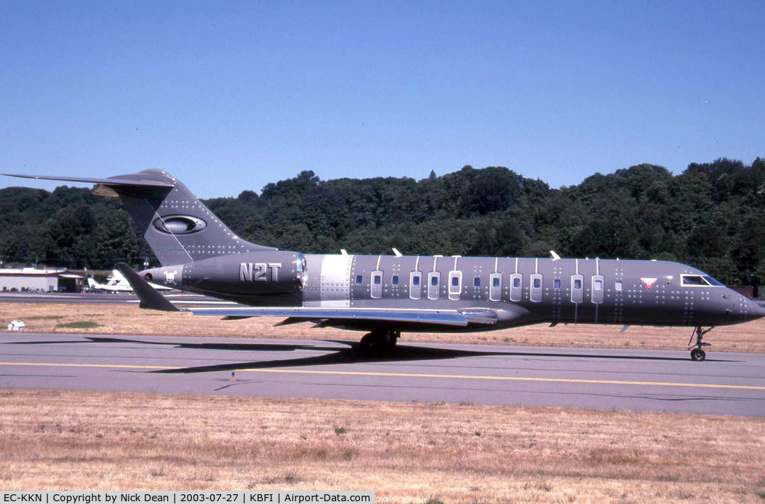 EC-KKN, 2001 Bombardier BD-700-1A10 Global Express C/N 9084, KBFI (This frame is the first of the Globals to carry N2T and is currently registered as posted EC-KKN of TAG Europe based in Spain)