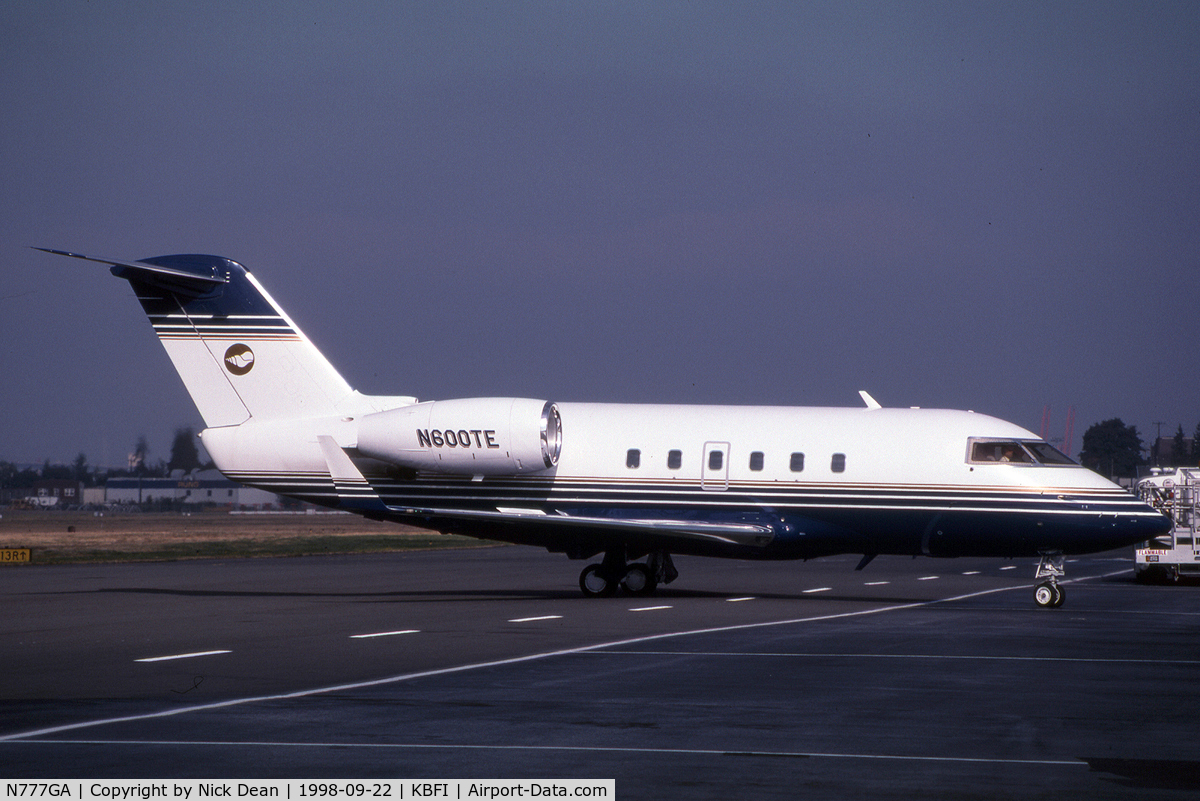 N777GA, 1982 Canadair Challenger 600 (CL-600-1A11) C/N 1056, KBFI (C/N 1056 seen here as N600TE is currently registered N777GA as posted)